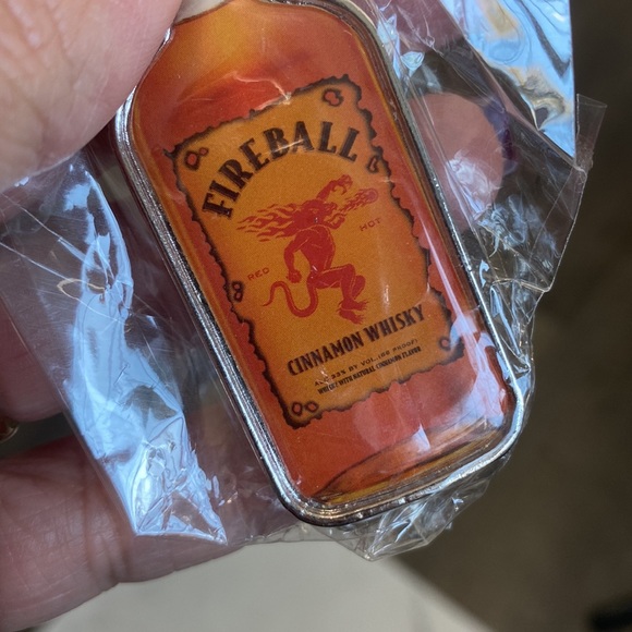 ⭐️NEW FIREBALL KEYCHAIN - Picture 4 of 4